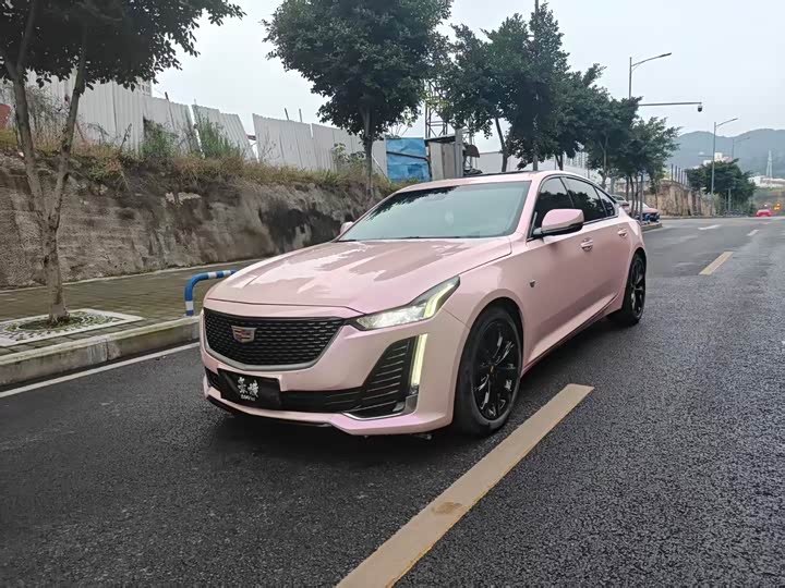 Фото 1 - Cadillac CT5