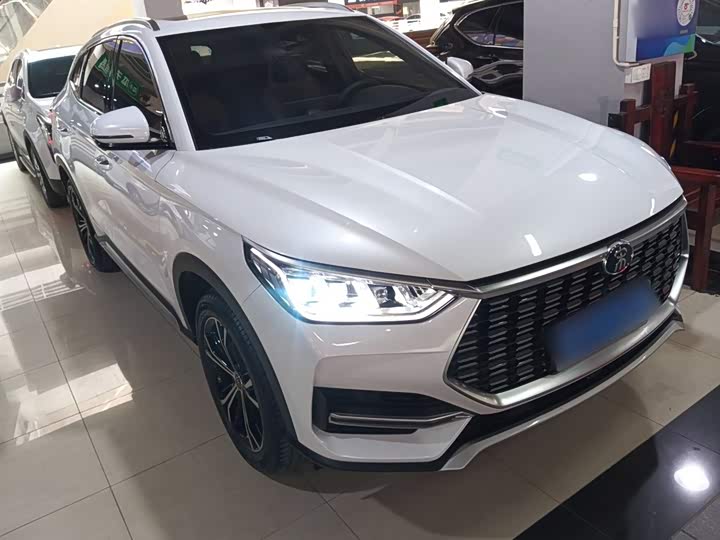 Фото 4 - BYD Song Plus