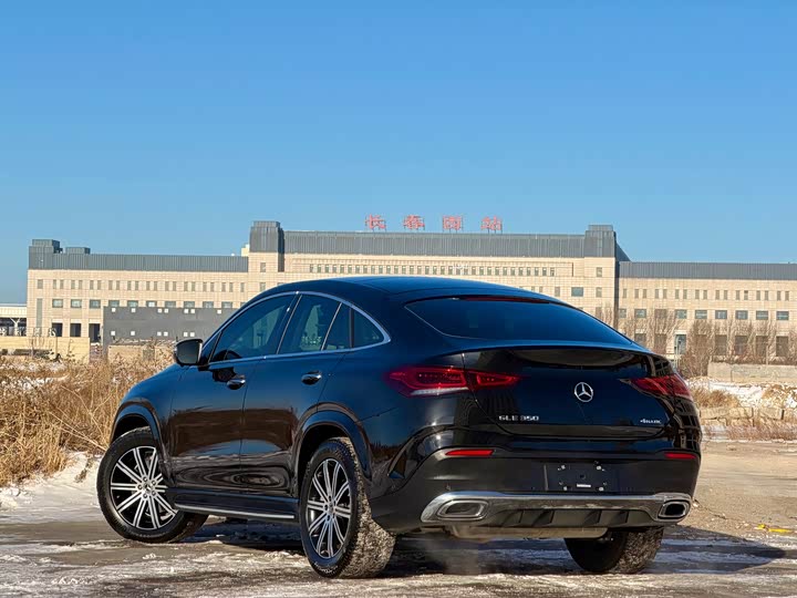 Фото 9 - Mercedes-Benz GLE-Class Coupe