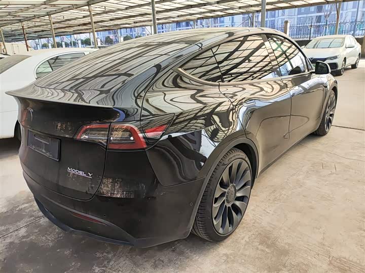 Фото 7 - Tesla Model Y