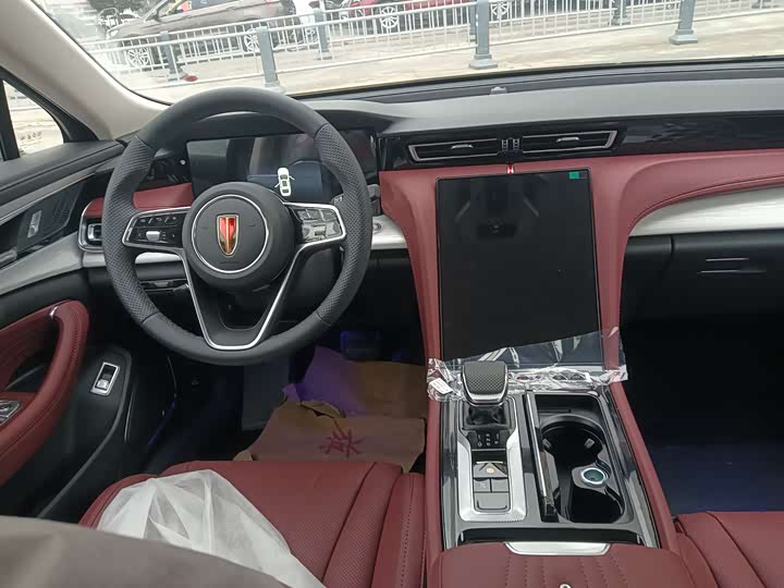 Фото 7 - Hongqi H5