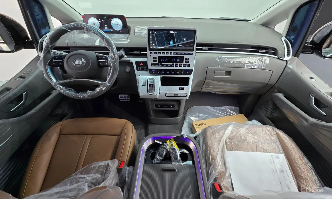 Фото 7 - Hyundai Staria