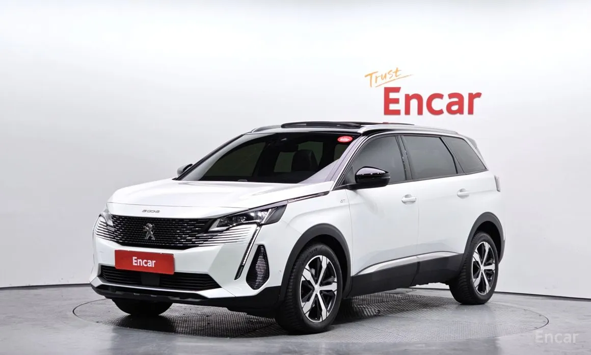 Фото 1 - Peugeot 5008