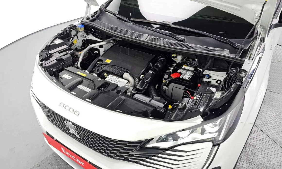 Фото 6 - Peugeot 5008