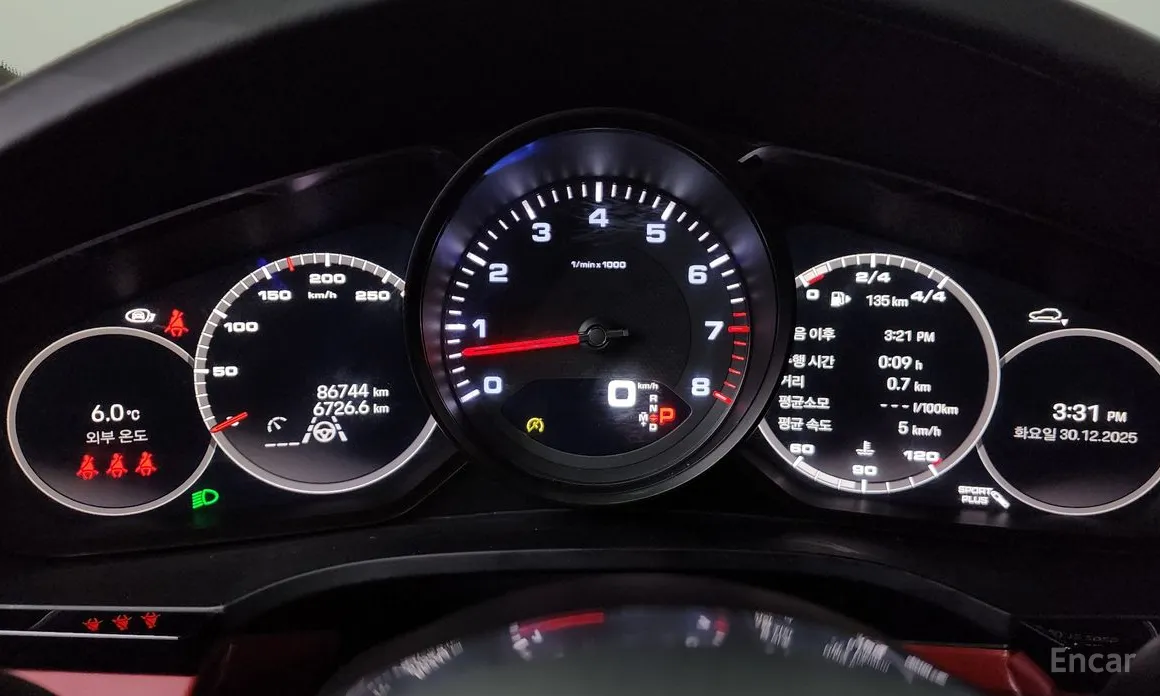 Фото 8 - Porsche Cayenne