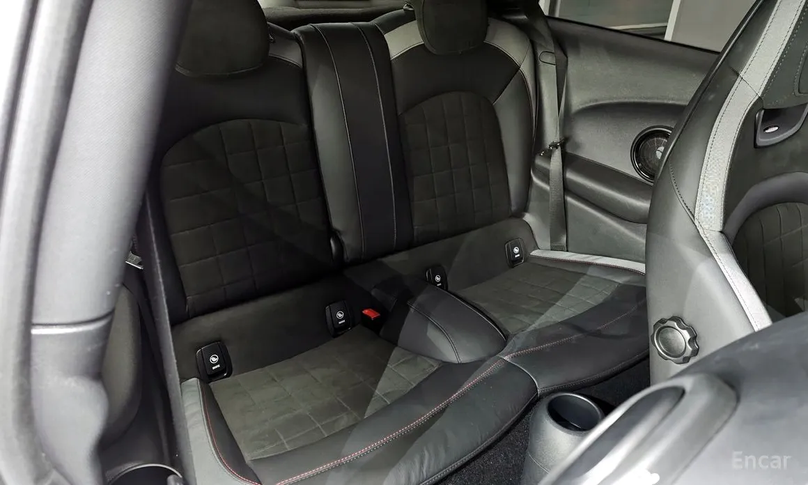 Фото 12 - Mini Cooper