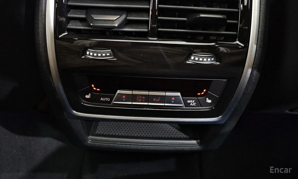 Фото 18 - BMW X5