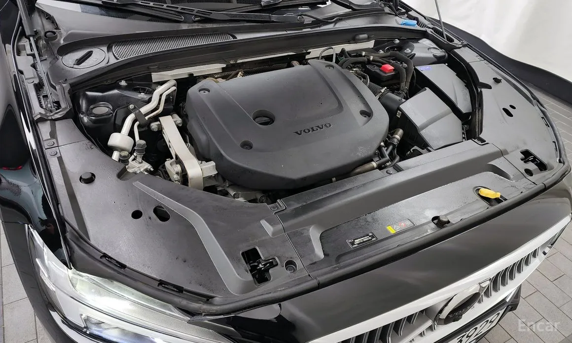 Фото 6 - Volvo S90