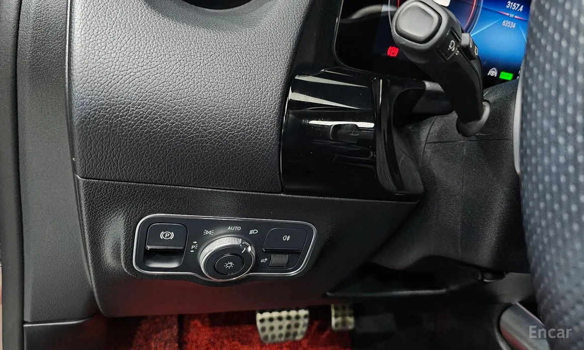 Фото 17 - Mercedes-Benz EQA