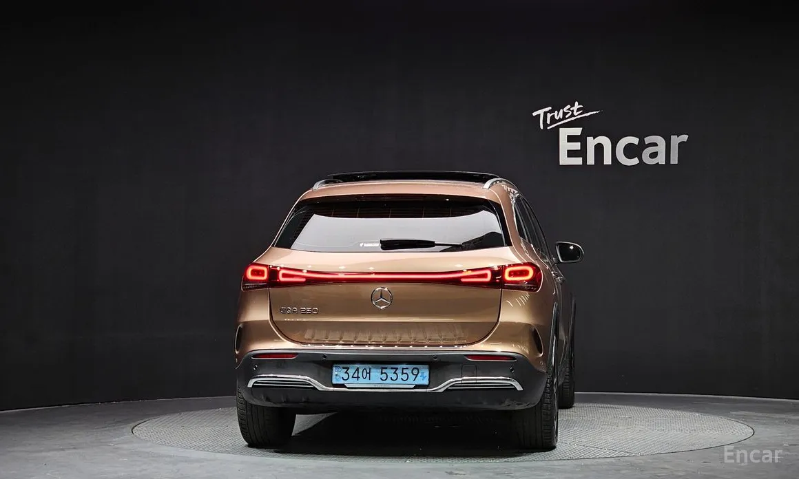 Фото 4 - Mercedes-Benz EQA