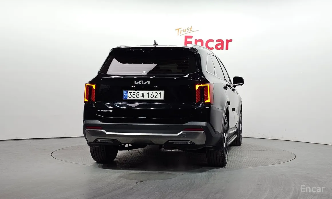 Фото 4 - Kia Sorento