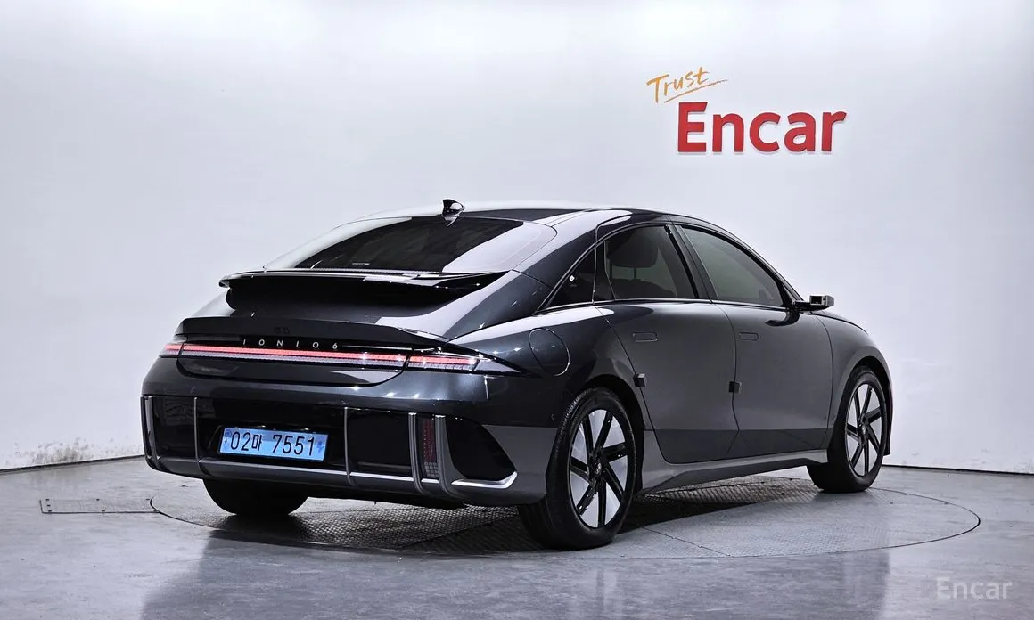 Фото 2 - Hyundai Ioniq 6