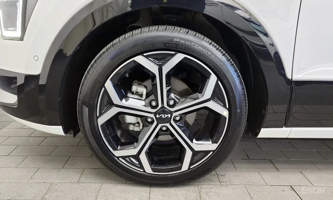 Фото 5 - Kia Niro