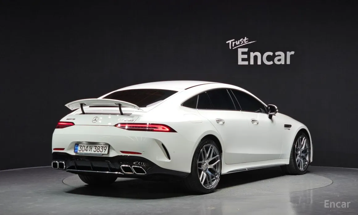 Фото 2 - Mercedes-Benz AMG GT