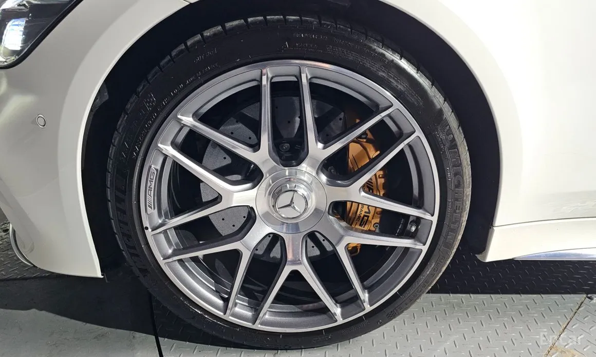 Фото 5 - Mercedes-Benz AMG GT