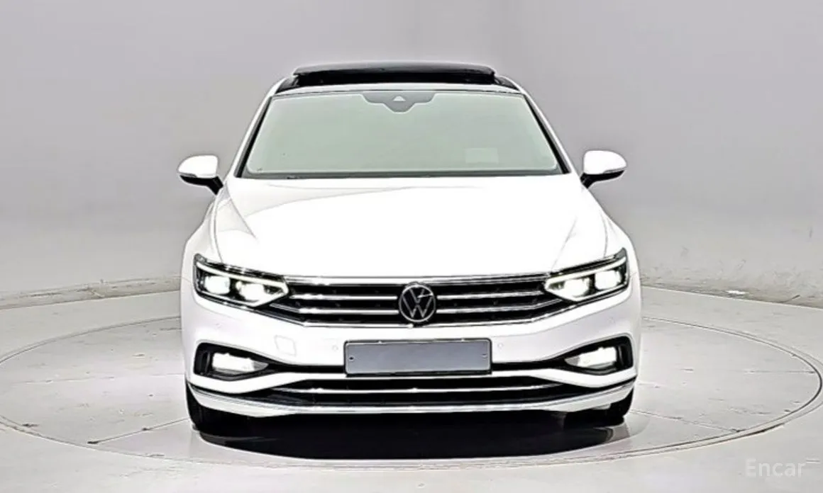 Фото 3 - Volkswagen Passat