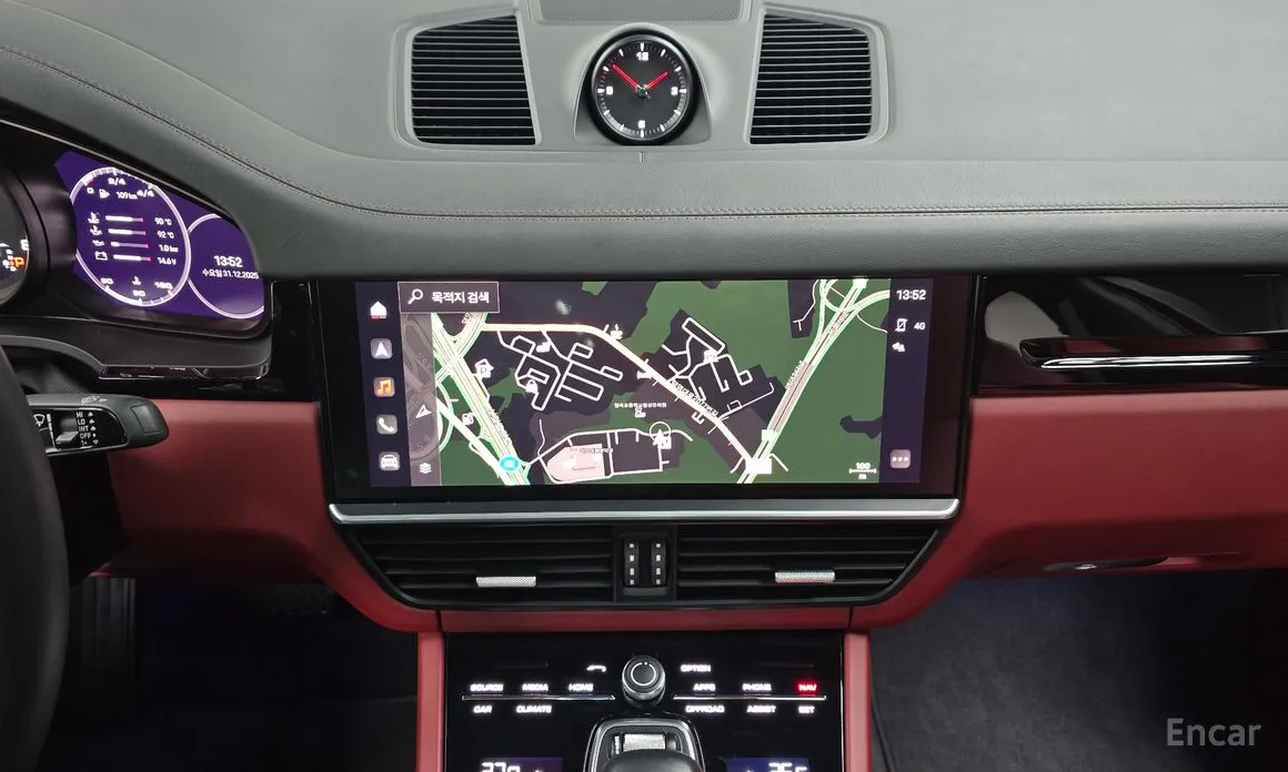 Фото 14 - Porsche Cayenne