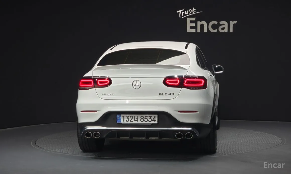 Фото 4 - Mercedes-Benz GLC-Class