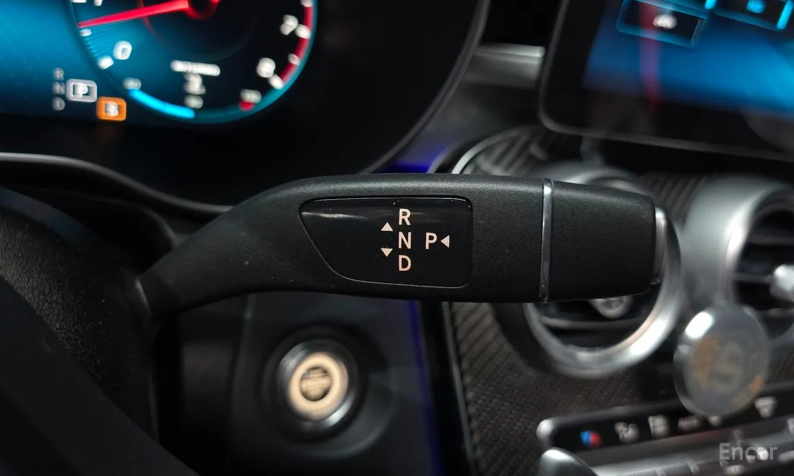 Фото 9 - Mercedes-Benz GLC-Class