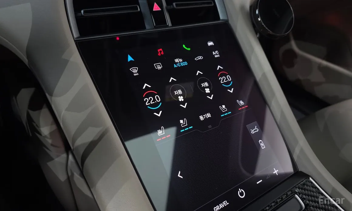 Фото 18 - Porsche Taycan