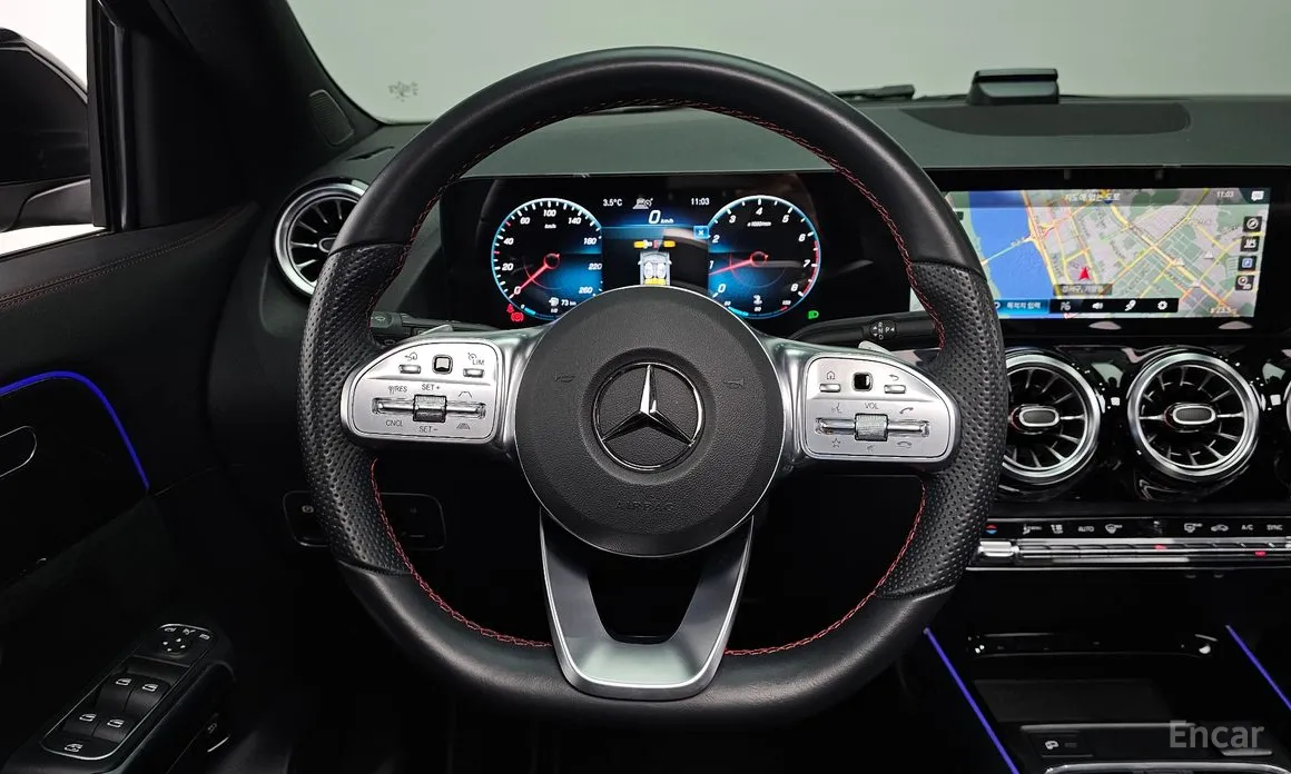 Фото 13 - Mercedes-Benz GLA-Class