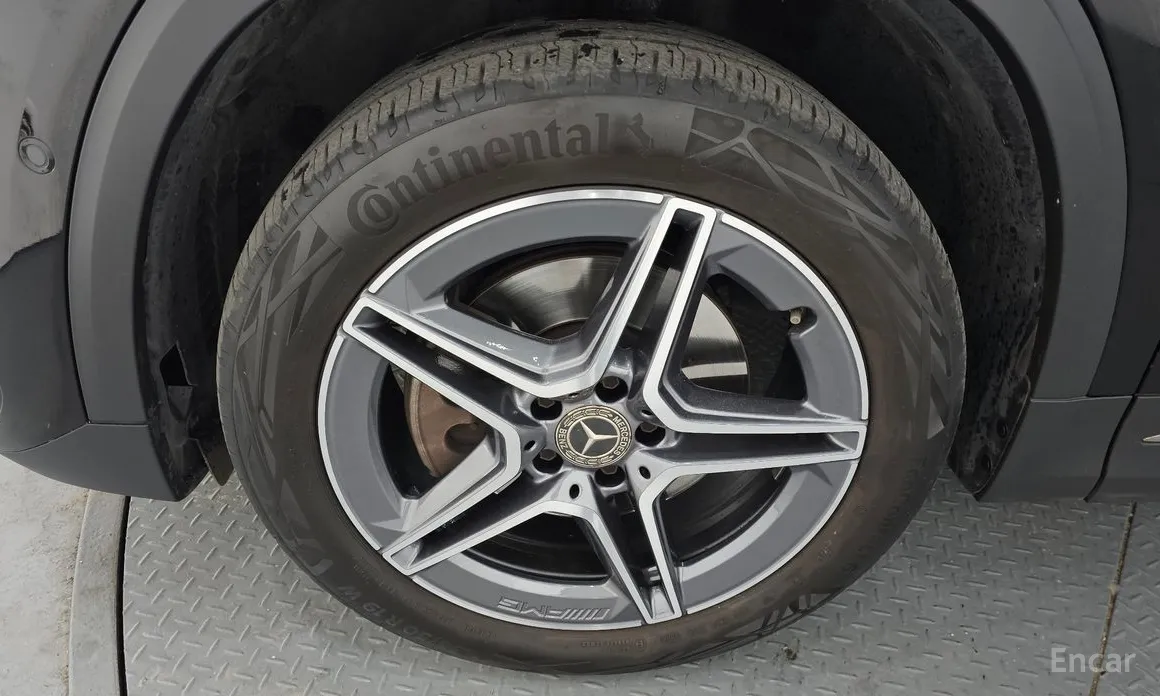 Фото 5 - Mercedes-Benz GLA-Class