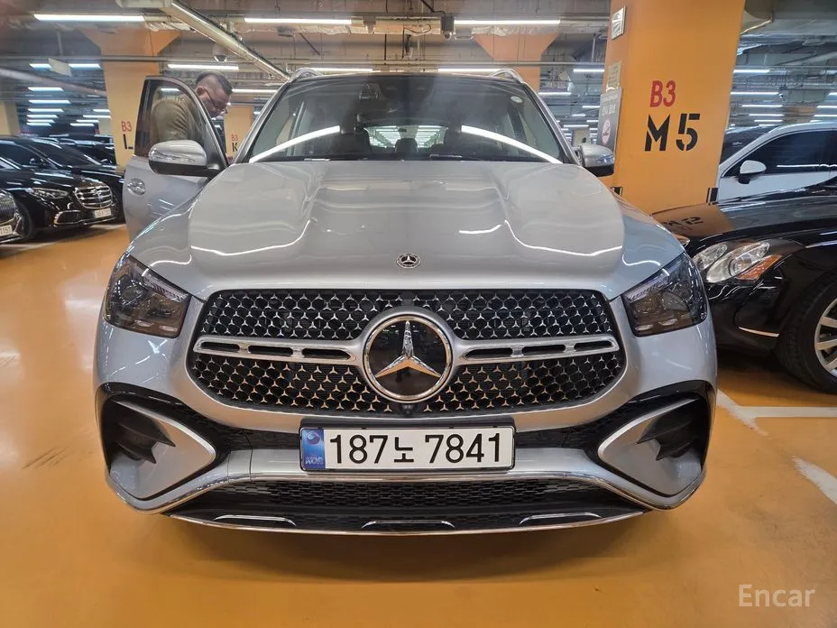 Фото 1 - Mercedes-Benz GLE-Class