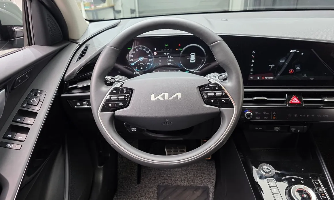 Фото 13 - Kia Niro