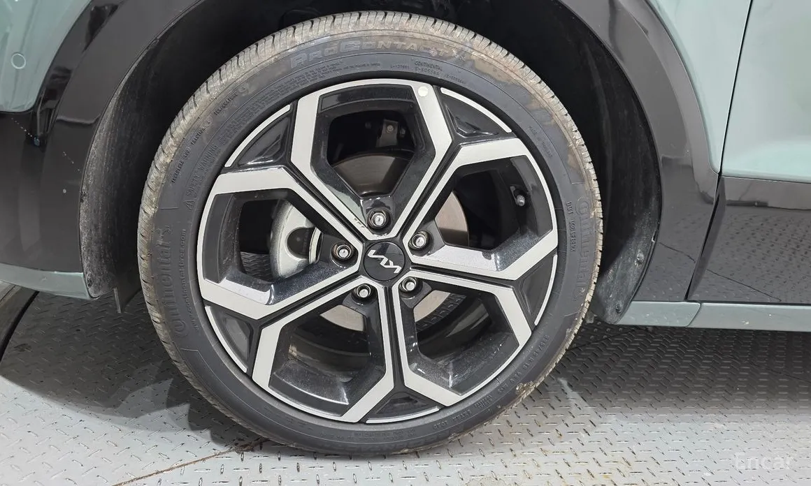 Фото 5 - Kia Niro