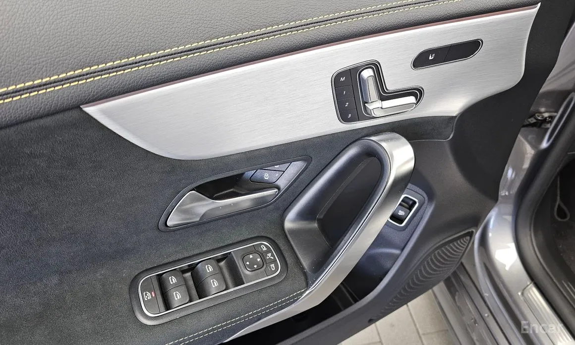 Фото 19 - Mercedes-Benz CLA-Class