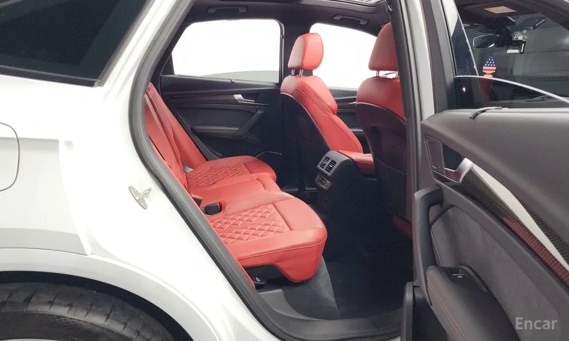 Фото 12 - Audi SQ5