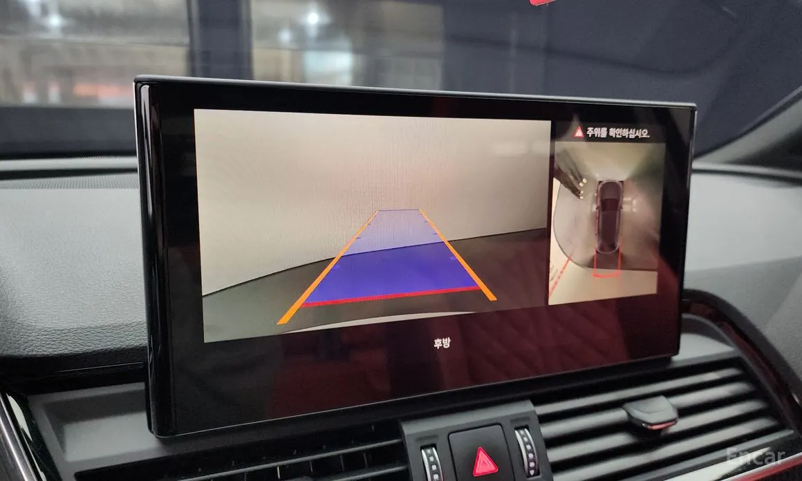 Фото 14 - Audi SQ5