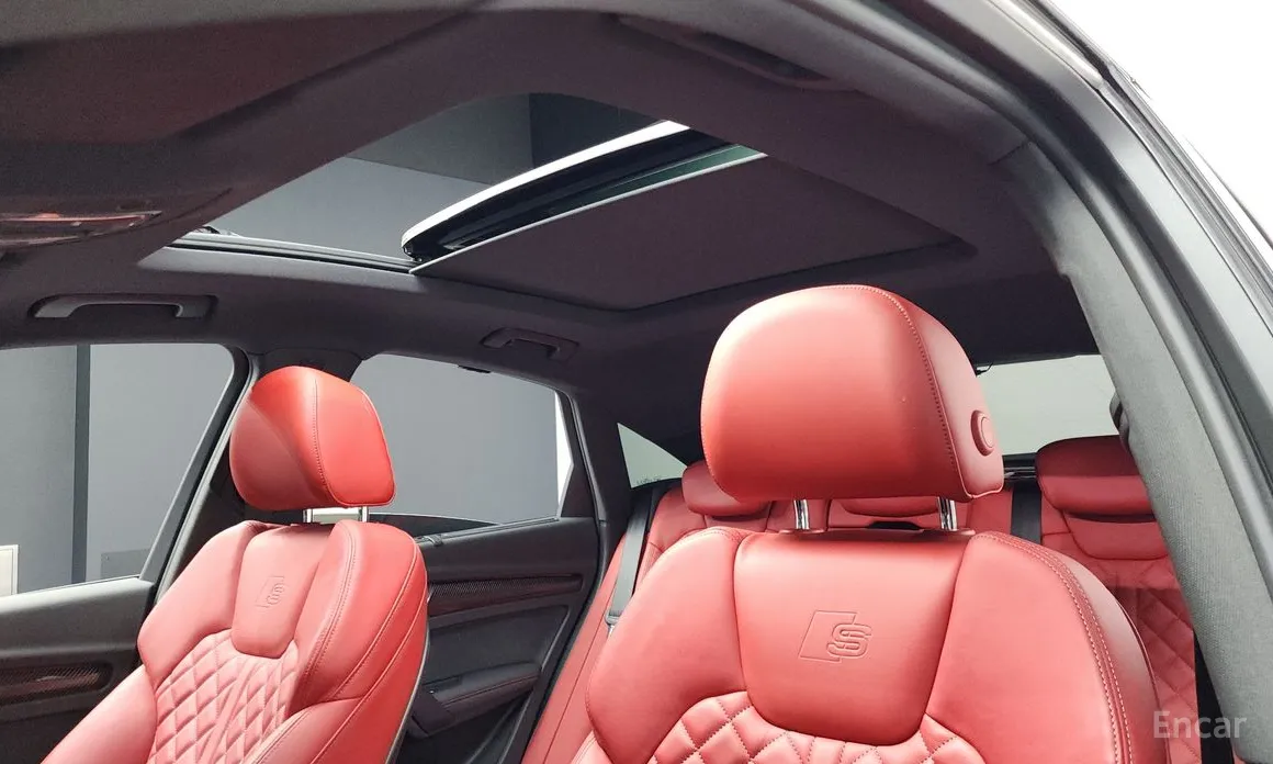 Фото 18 - Audi SQ5