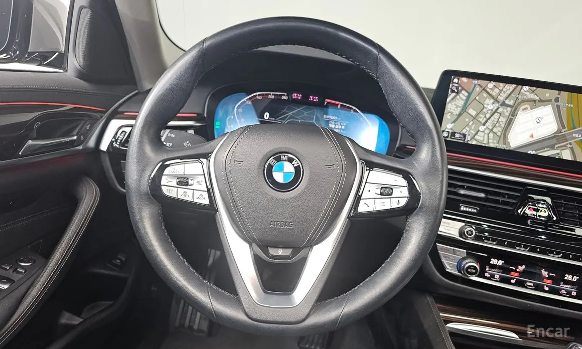 Фото 13 - BMW 5 Series