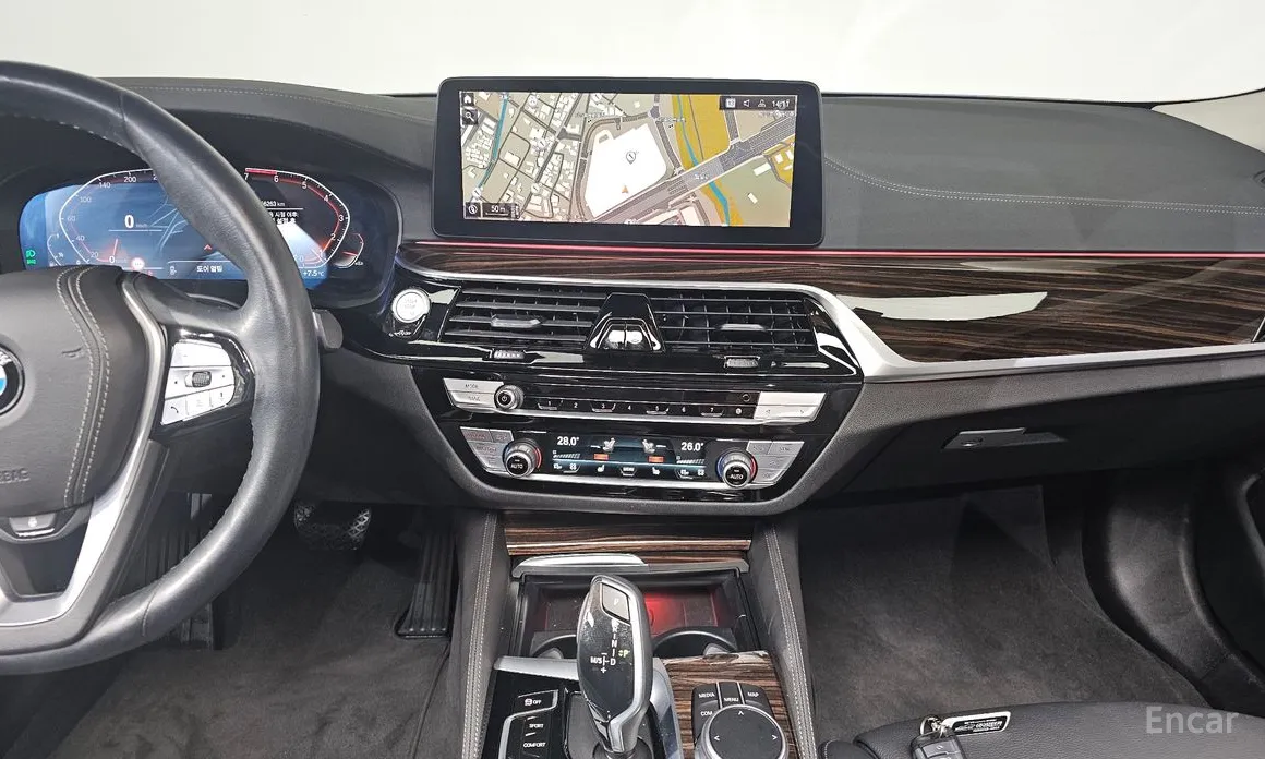 Фото 14 - BMW 5 Series