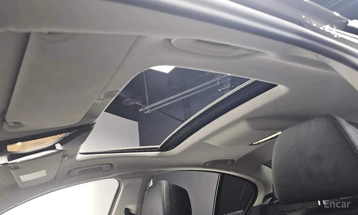 Фото 19 - BMW 5 Series