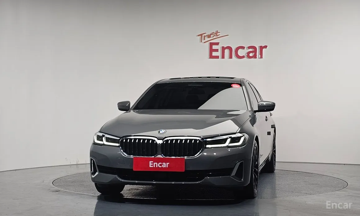 Фото 3 - BMW 5 Series