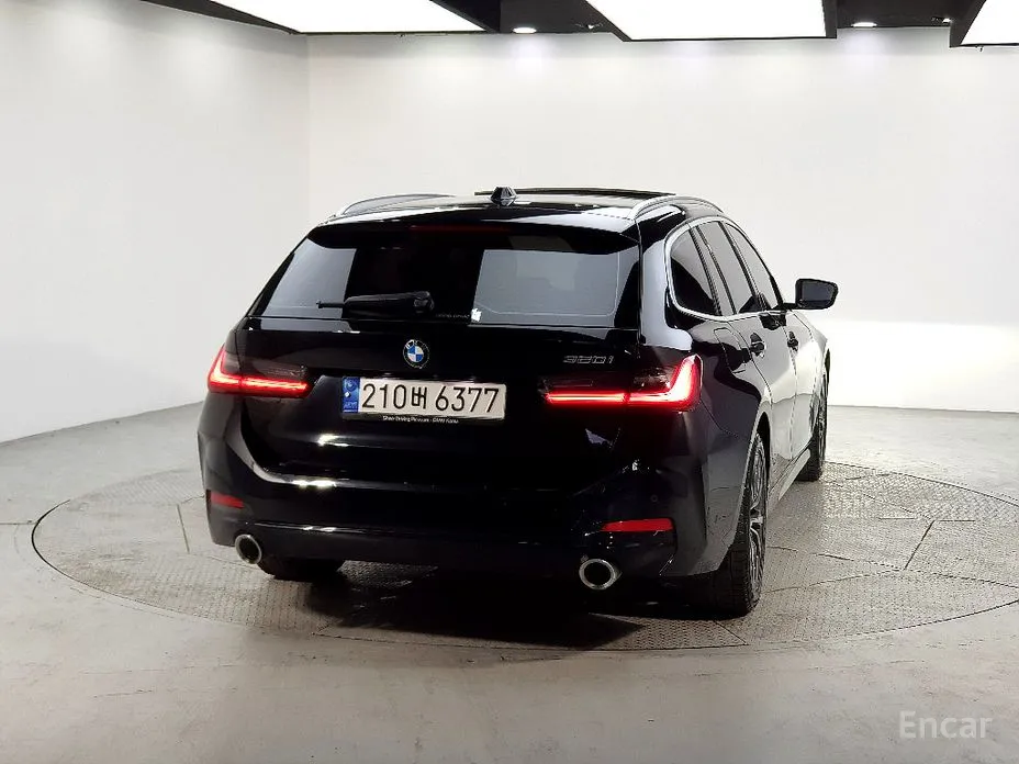 Фото 3 - BMW 3 Series