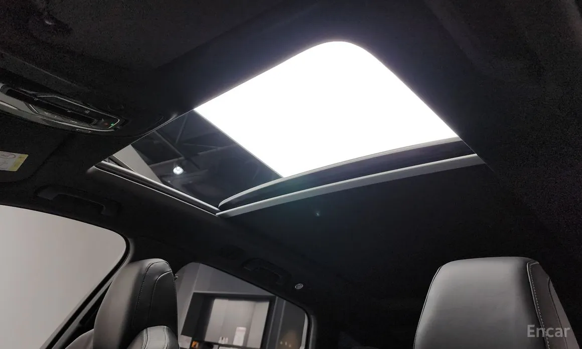 Фото 19 - Audi Q7