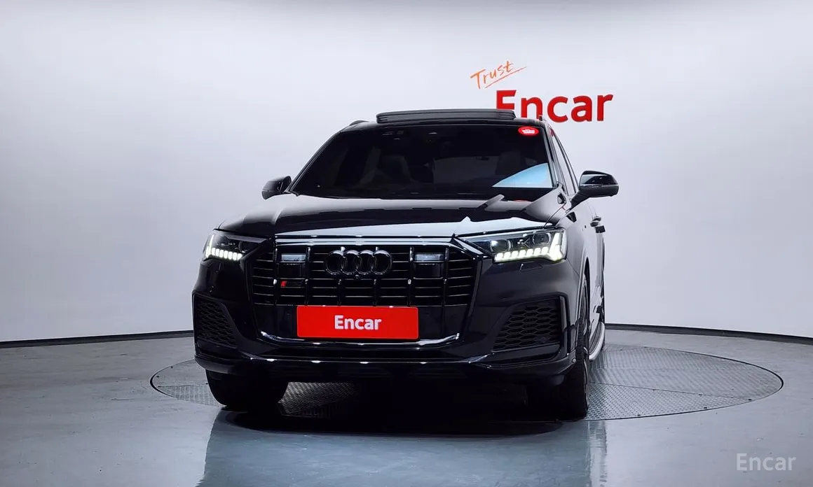 Фото 3 - Audi Q7