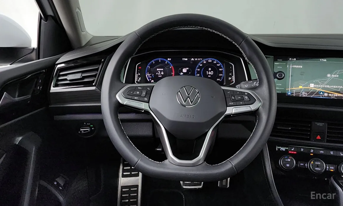 Фото 13 - Volkswagen Jetta