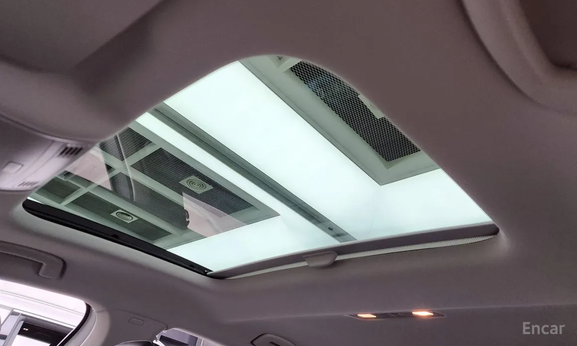 Фото 18 - Volkswagen Jetta