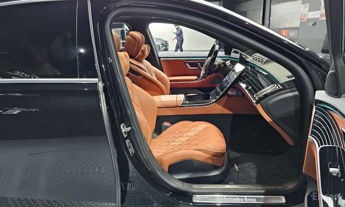 Фото 10 - Mercedes-Benz S-Class