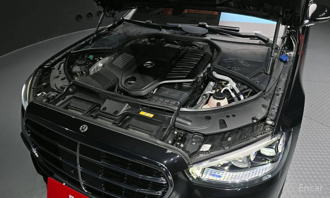 Фото 6 - Mercedes-Benz S-Class