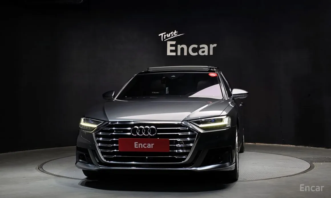 Фото 3 - Audi A8