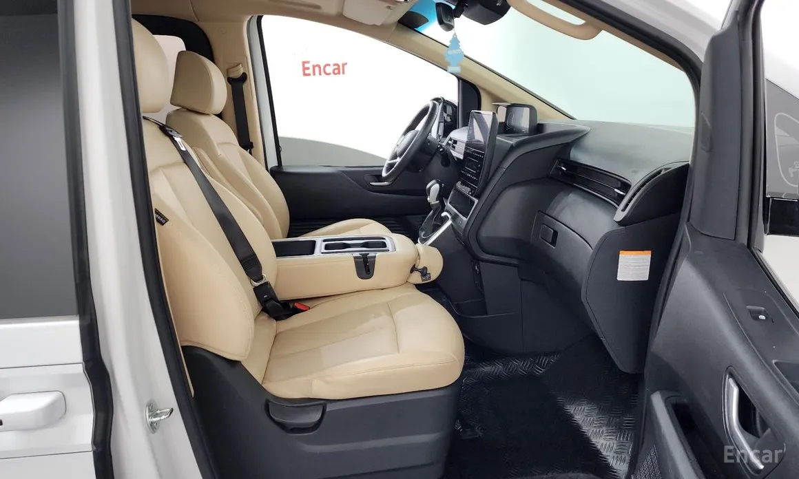 Фото 11 - Hyundai Staria