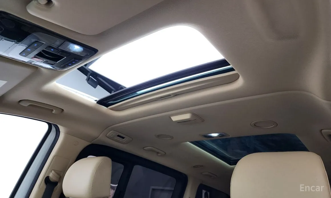 Фото 18 - Hyundai Staria