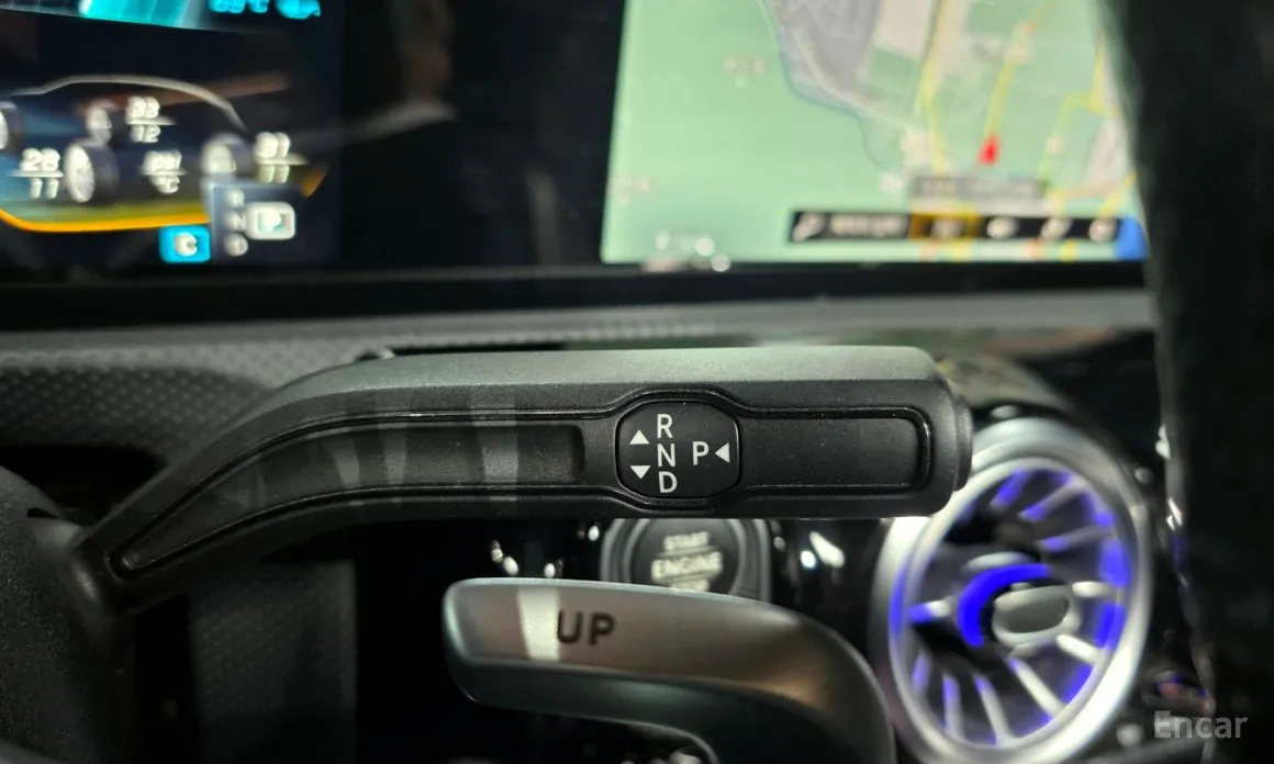 Фото 9 - Mercedes-Benz CLA-Class