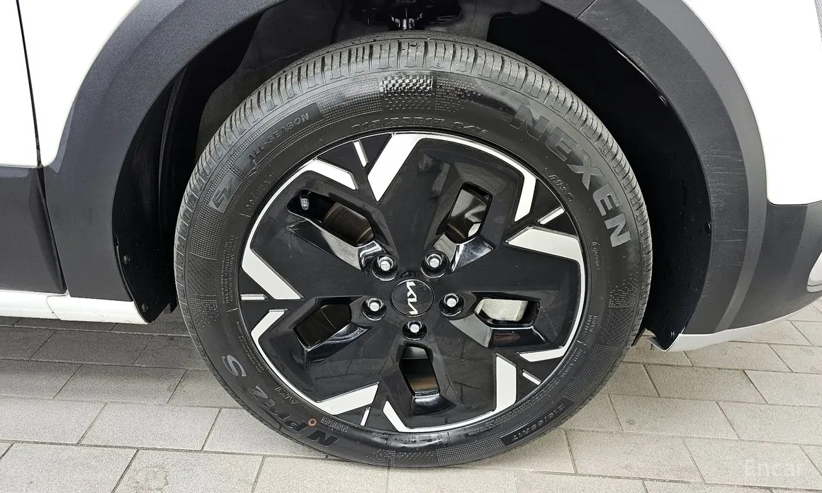 Фото 5 - Kia Niro