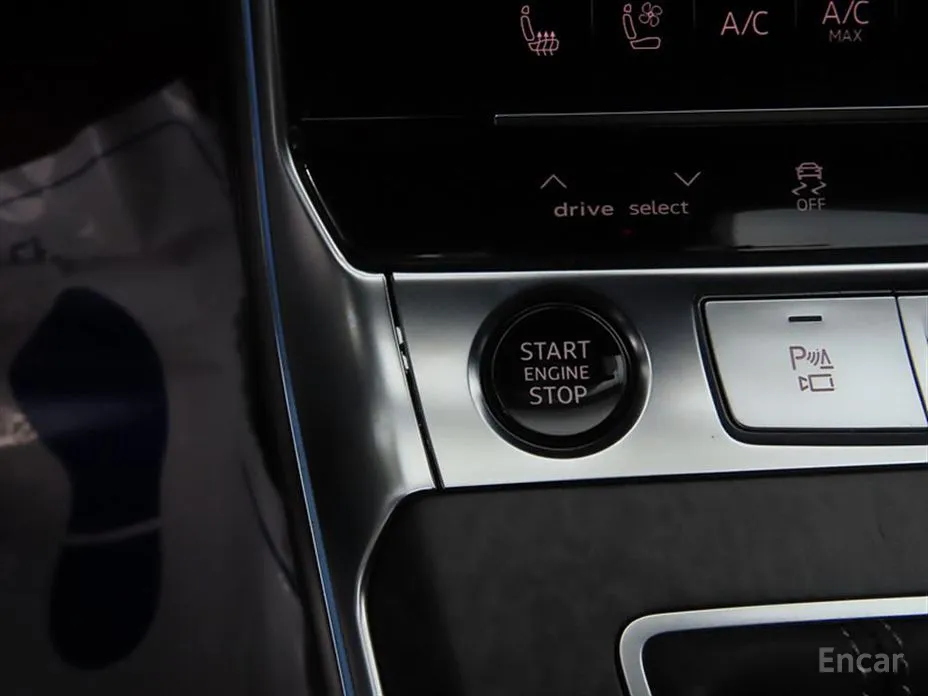 Фото 12 - Audi A6